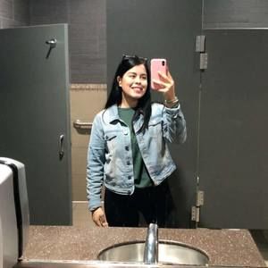 Meet your Posher, Karla